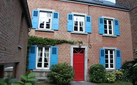 Chambre D'Hote Les Volets Bleus